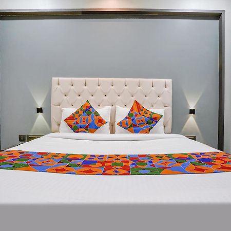 Fabhotel Grand Inn II ナビムンバイ エクステリア 写真